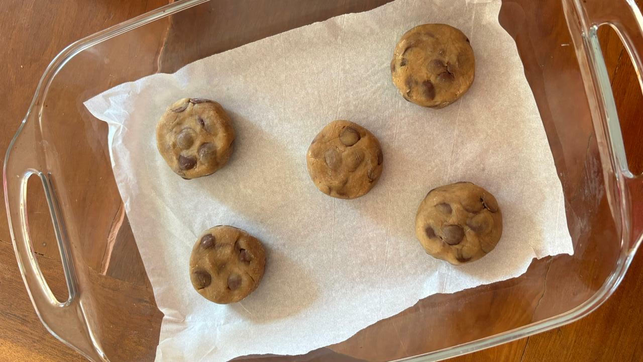 Como Assar Cookies Congelados Perfeitos